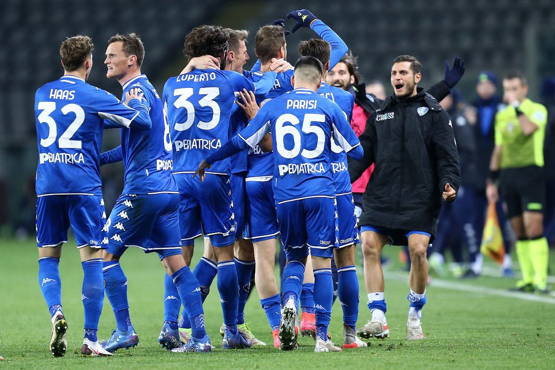 刺的球迷们 刺的球迷们